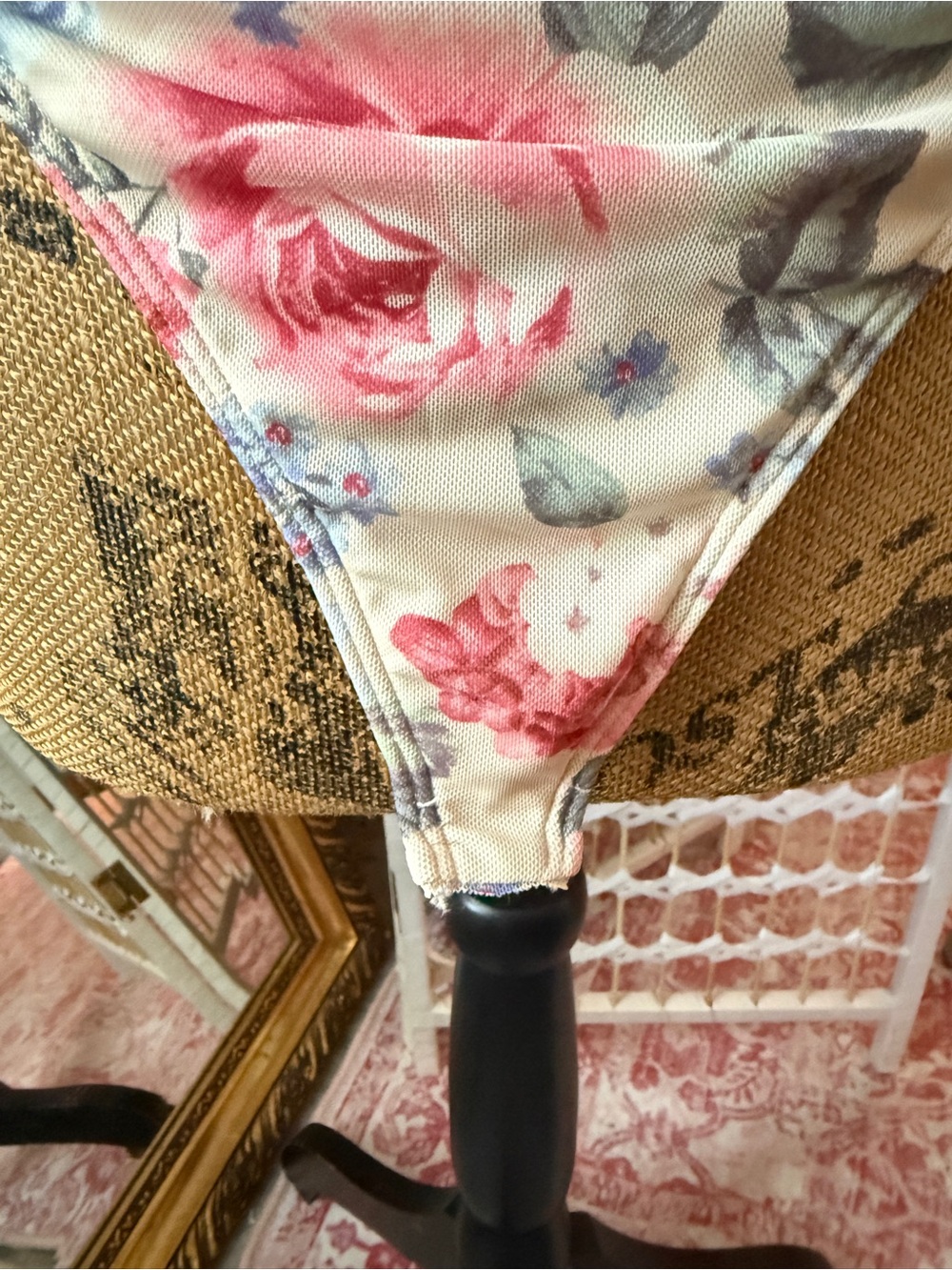 Floral Ruched Tank Top - Picture 3 of 7